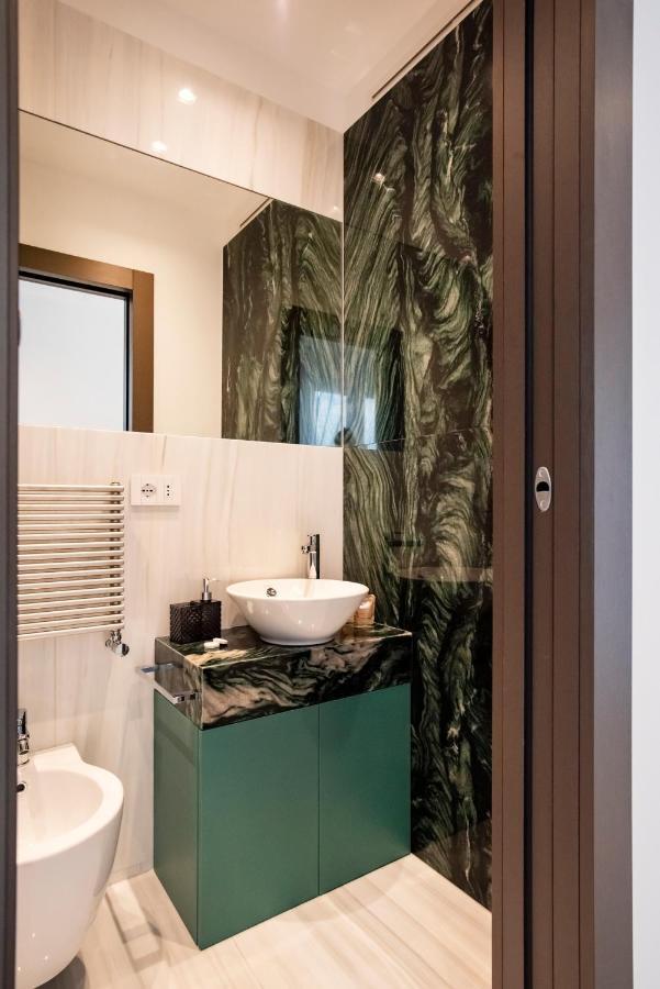Appartement Gentile 46 Luxury Accomodation à Bari Extérieur photo